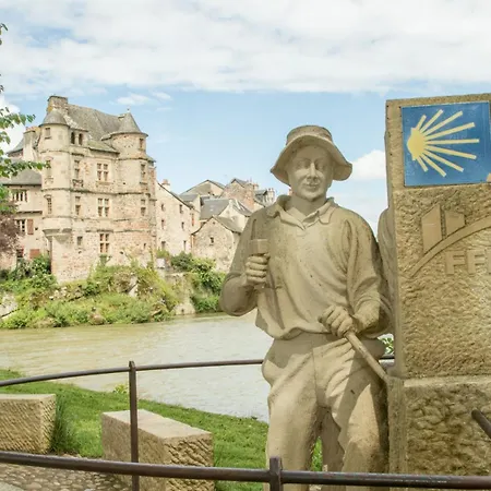 Au Fil De L'eau * Эспальон