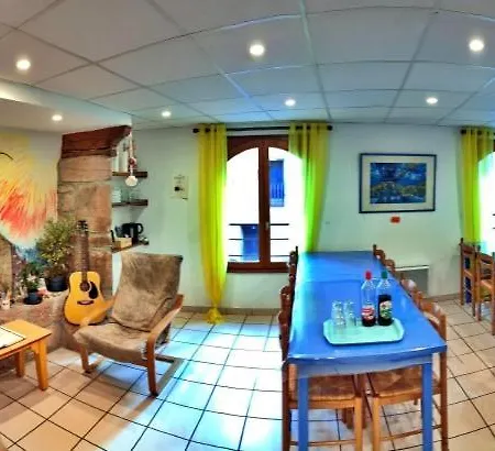 Дом отдыха Au Fil De L'eau *